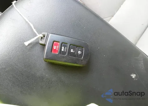 2016 Toyota Avalon Hybrid Limited из США, поврежденный, VIN 4T1BD1EB0GU056337